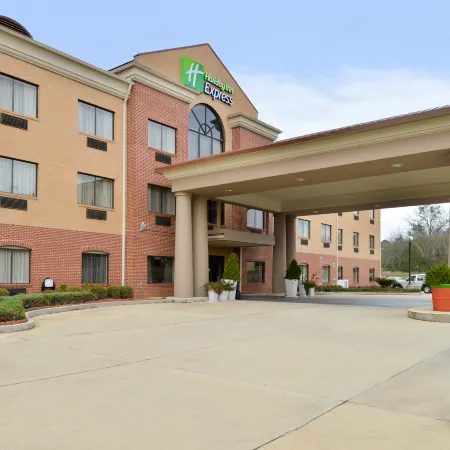 Holiday Inn Express CLANTON by IHG Отели в г. Клантон