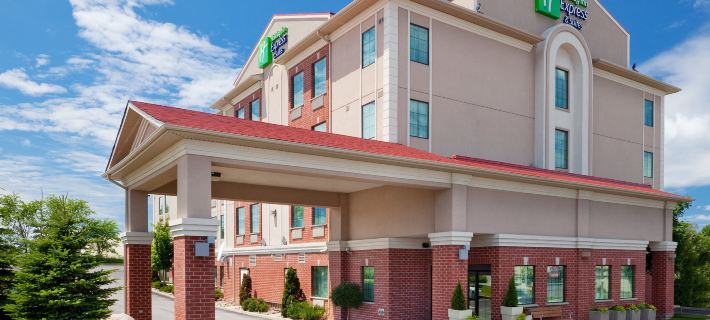 Holiday Inn Express & Suites BARRIE by IHG Hotels in Simcoe County