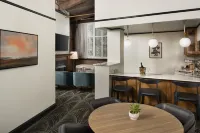 The Ansonborough - bar