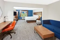 Holiday Inn Express & Suites URBANA-CHAMPAIGN (U OF I AREA) by IHG