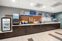 Holiday Inn Express & Suites SUMNER - PUYALLUP AREA by IHG - breakfast