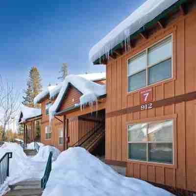 WorldMark McCall Hotel Exterior