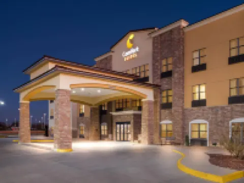 Comfort Suites Hotels in Roswell