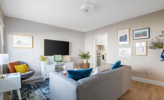 Seashore Suites by AvantStay Modern Comfort Steps from la Jolla Cove