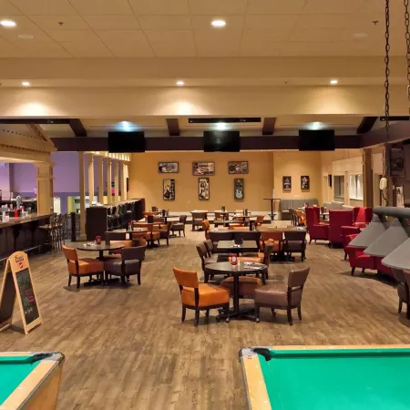 Best Western Plus Rose Country Hotel