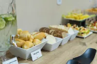 ホテル プライーニャ - 朝食