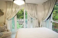 El Yunque Waterfalls Romantic Stay Hotels in Rio Blanco