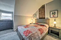 Pittsburgh Vacation Rental in Lawrenceville! - Balcony