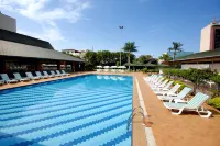 Hotel Golden Park Internacional Foz & Convenções by Nacional Inn - Parkplatz