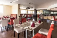 Acacia Premier Hotel - breakfast