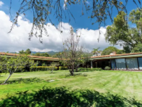 ANANA Casa SK Hotels in Chapala