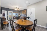 Crossroads Vistas - 3bdr Condo