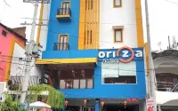 Oriza Hotel Surabaya - 2-Star