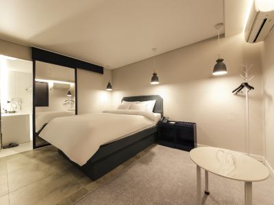 Ekklim Hotel