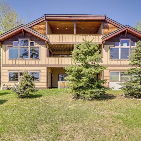 Ski-in/Ski-Out Whitefish Duplex w/ Hot Tub!
