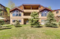 Ski-in/Ski-Out Whitefish Duplex w/ Hot Tub! - Holiday Apartments