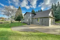 NW Family Oasis: 6Br Modern Gem Near Rainier! - Wifi