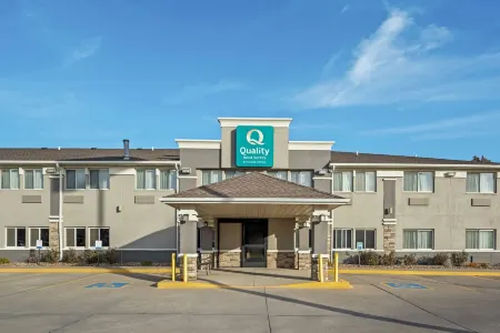 Quality Inn & Suites des Moines Airport