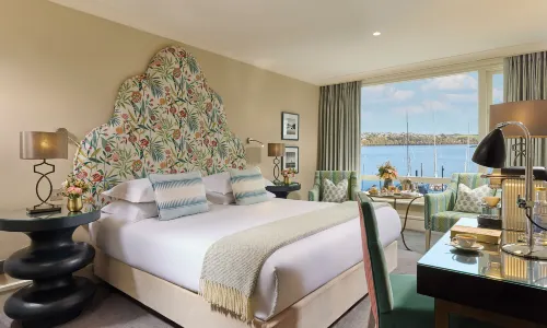 트라이덴트 호텔