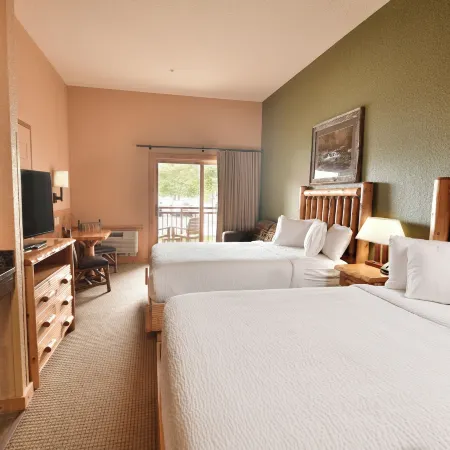 Wilderness at the Smokies – River Lodge Suites Hotels in Sevierville
