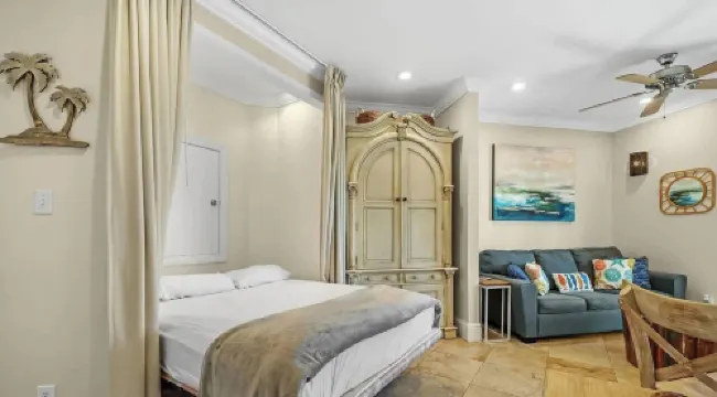 一卧室海灘泳池濱水划船帕爾馬威