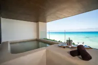 Secrets Mirabel Cancún Resorts and Spa - Hot Springs