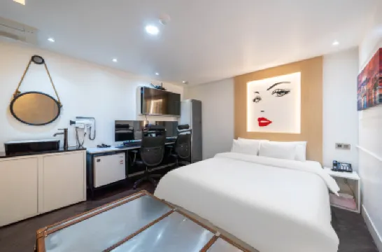 Daejeon Yongjeon HOTEL GAJA Hotels near Woosong University, Eastern Campus