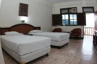 Darma Agung Beach Hotel Parapat