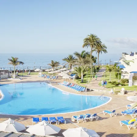 Grupotel Playa Feliz