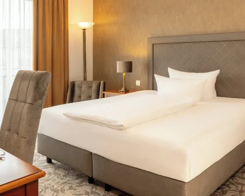 Victor's Residenz-Hotel Berlin Mitte クルトゥア・ブラウアライ周辺のホテル