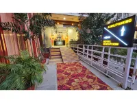 Hotel Aarkay Palace