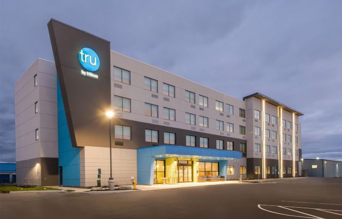 Tru by Hilton Oshawa