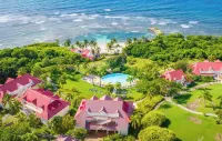 Village Pierre & Vacances Sainte Anne Hotels in 