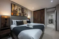 Lux Leisure Apartment Hotel Sandton - balcony