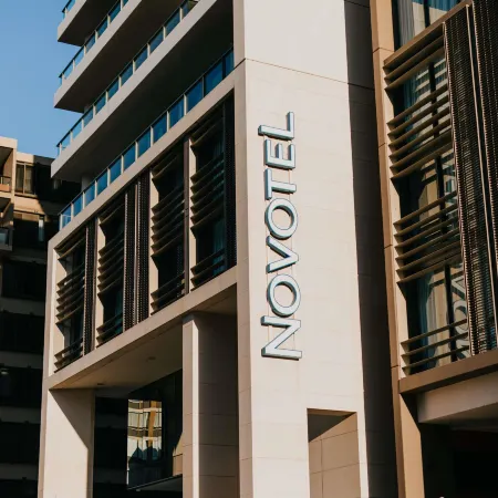 Novotel Newcastle Beach Отели рядом с достопримечательностью «Музей Ньюкасла»