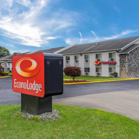 Econo Lodge Painted Post - Corning Hotels in Steuben County