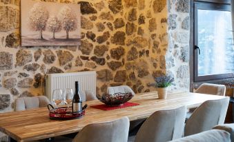Parnassus Woodstone Chalets- N1- N2- N3