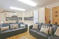 Students Only The Glasshouse