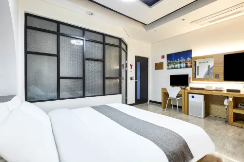 橫城春日自助入住酒店 - 汽車旅館