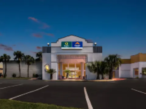 Quality Inn Slidell I-10 Hotels in Slidell