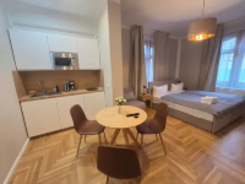 เฟเรียนเฮาส์ อัลเทอร์ บาห์นโฮฟ สเทอเทอริตซ์