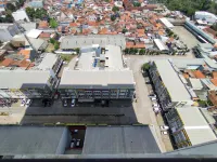 Spacious and Cozy 2BR Apartment Mekarwangi Square Cibaduyut By Travelio
