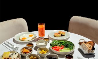 Canopy by Hilton Istanbul Taksim