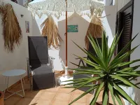 Holiday House with Pool in the South of Tenerife Hotels in Chayofa