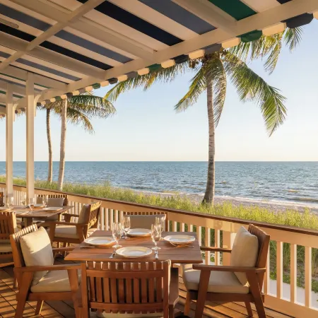 Naples Beach Club, A Four Seasons Resort