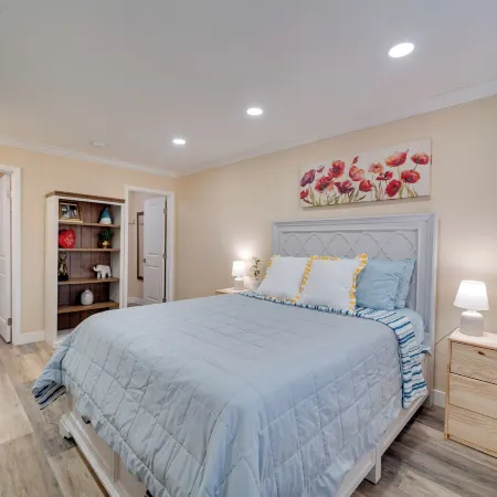 Sip, Golf & Explore: Pleasanton Retreat!