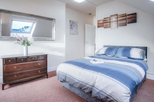 Fulke Street - 2 Bedroom Apartment - Milford Haven - Apartments