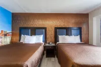 Travelodge by Wyndham South Hackensack - Parking