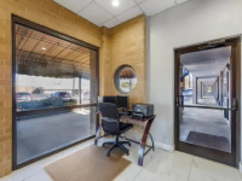 Quality Inn Columbus, MS Hotels in Columbus