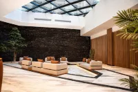 ゴールデン チューリップ マスカット ザ ビレッジ